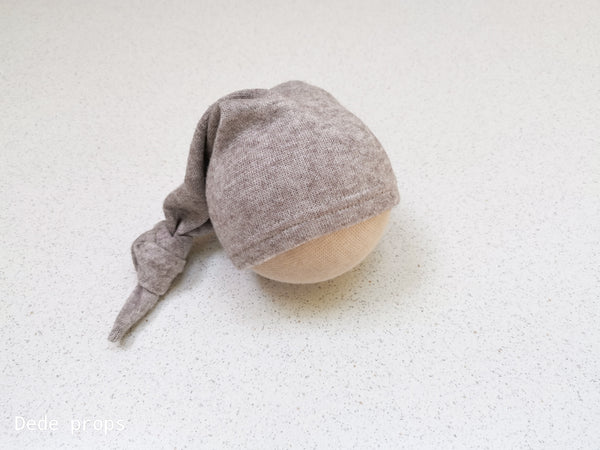 ELLIOT hat - newborn size