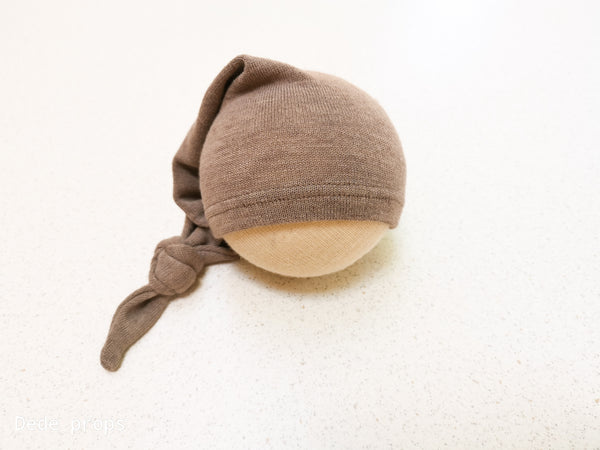BASIL hat - newborn size