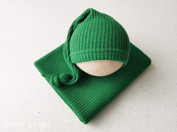 OSCAR hat & wrap - newborn size