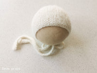 OFF WHITE AIR hat- newborn size