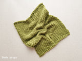 GREEN YELLOW SNOW blanket- newborn size
